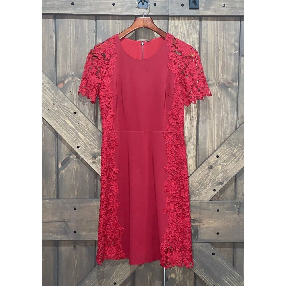 Elie Tahari Red Crochet Short Sleeves Sheath Midi Formal Dress Women's US Size 4